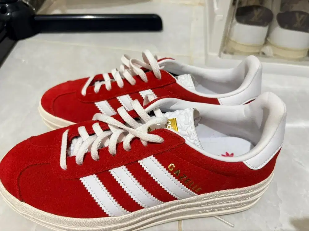 Sepatu adidas gazelle