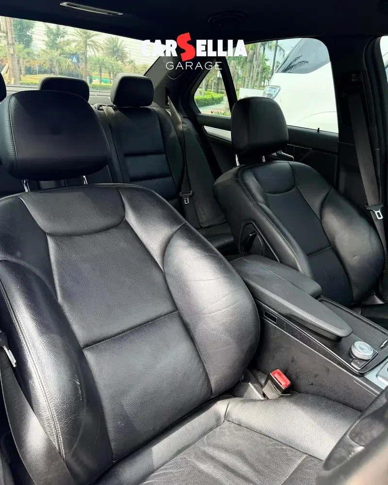 Mercedes-Benz C-Class 2009 Bensin