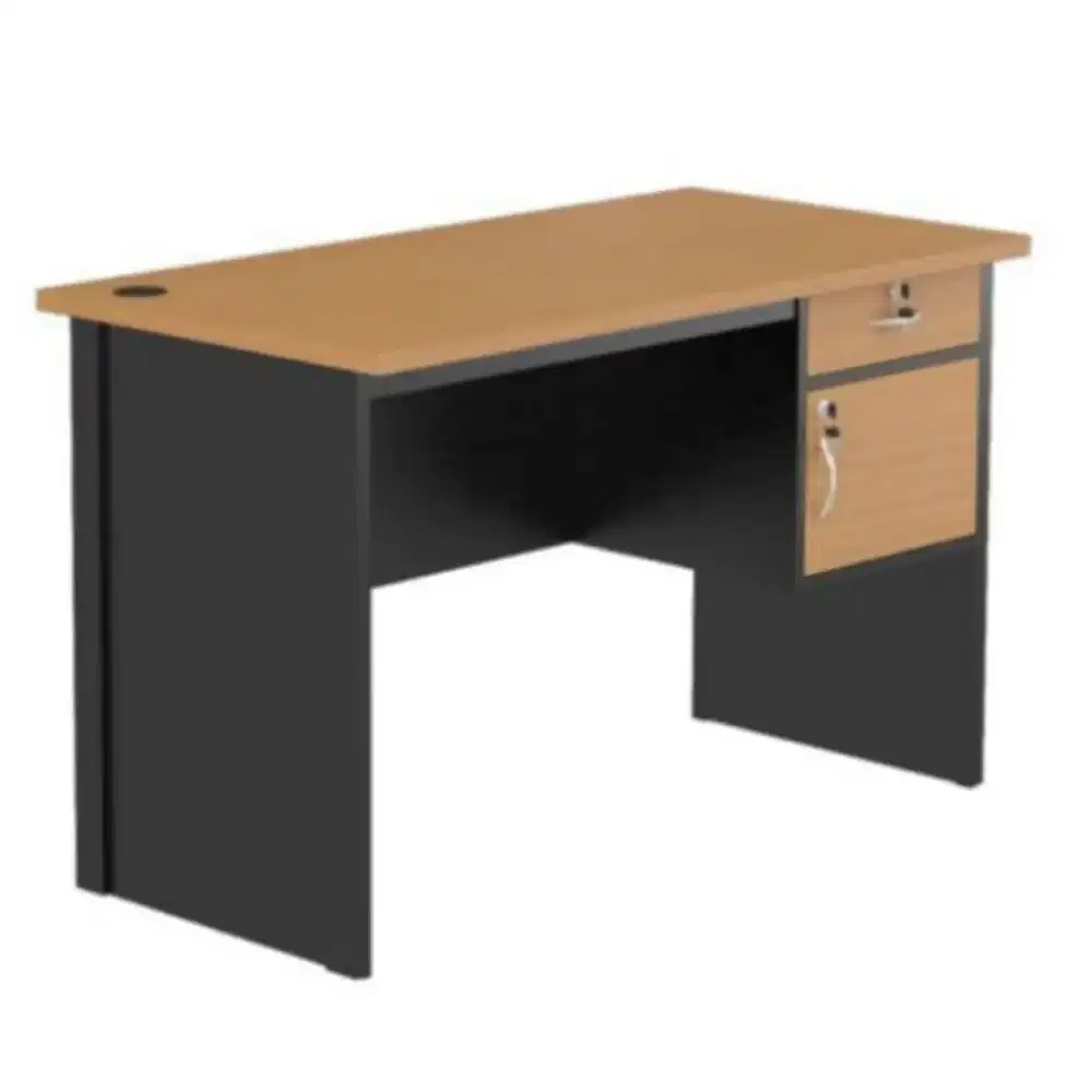 Meja 1/2 Biro Modern & Berkelas