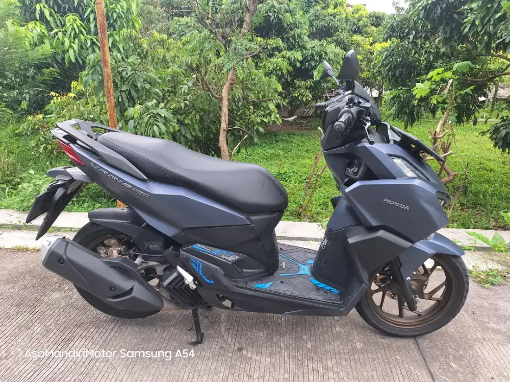 Vario 160 abs 2024 istimewa bisa cash/kredit syariah TERMURAH