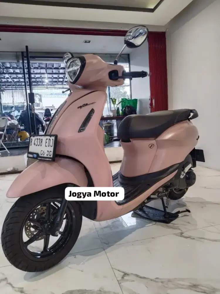 c - yamaha grand filano neo th 2025 KM 2RB