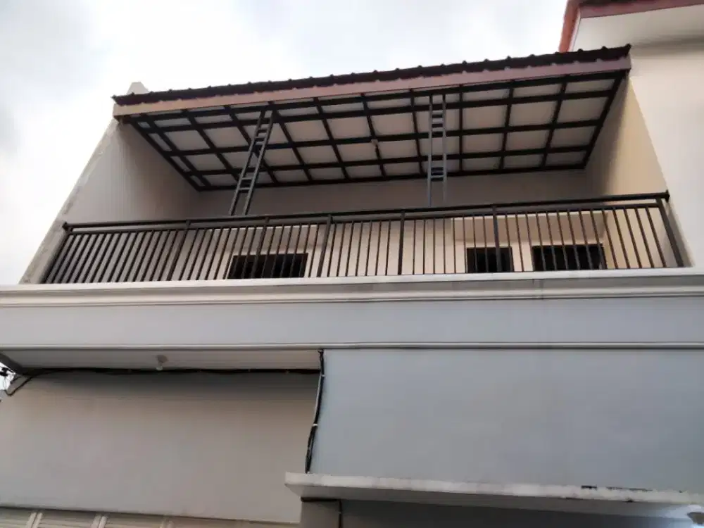 Rumah dikontrakan plus AC dan bebas banjir