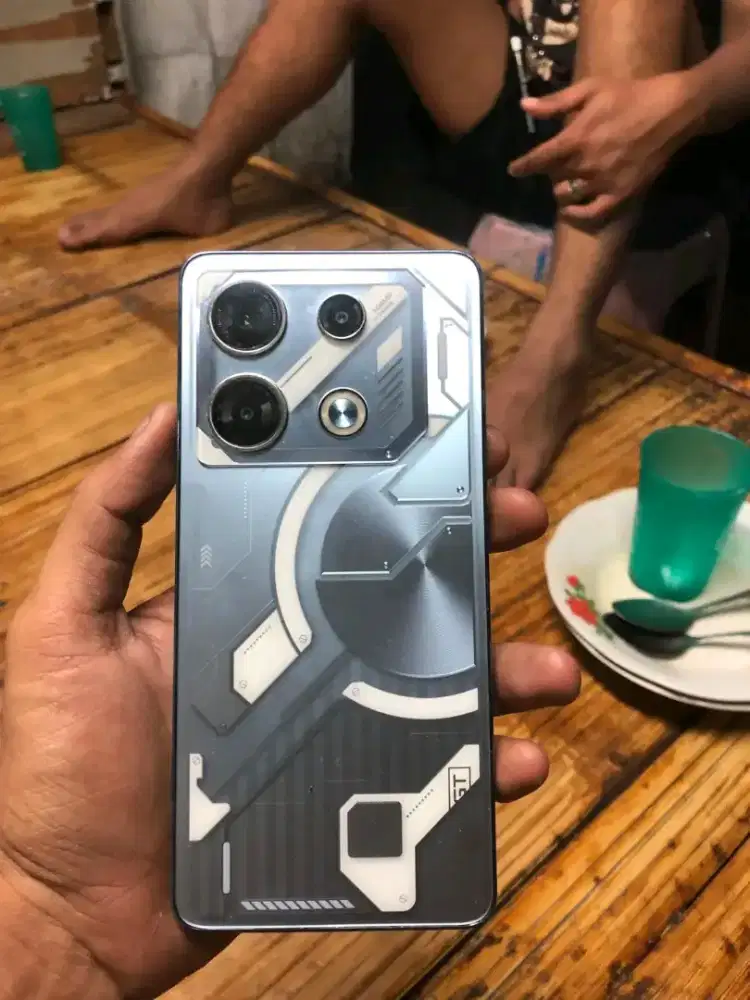 Infinix gt 10 pro