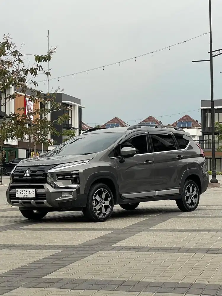 Xpander Cross Premium Package 2024 - Ganjil - Automatic - Record