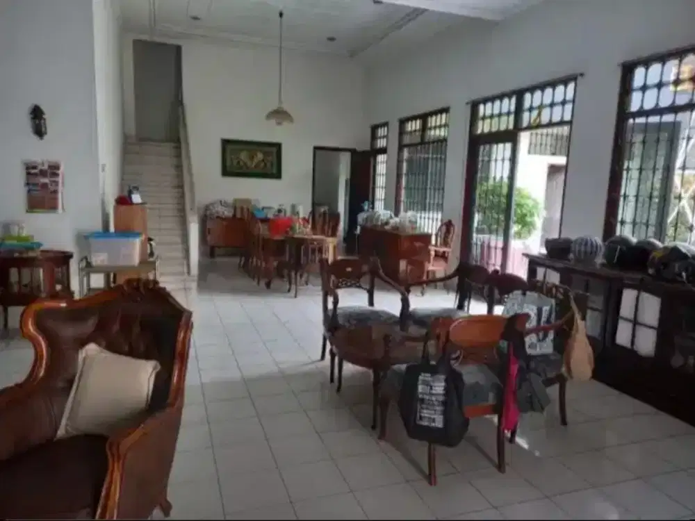 Rumah Kolonial Belanda harga menarik di bengawan, sayap Riau - bandung