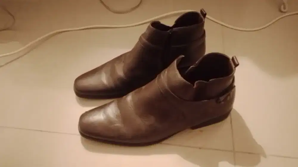 sepatu kulit obermain boots