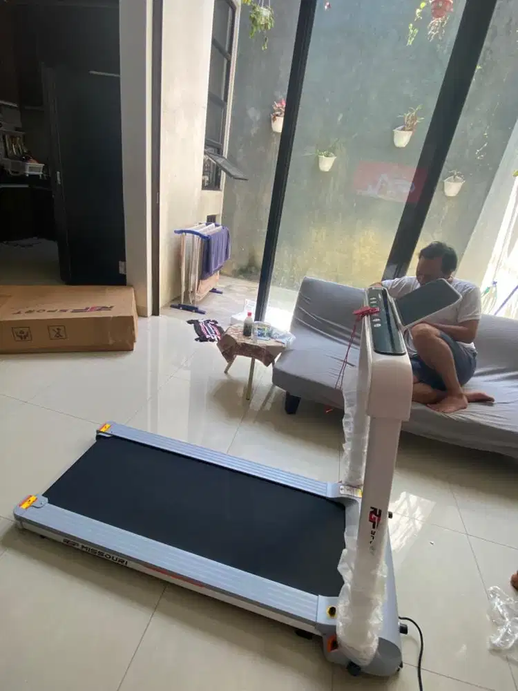 NEW TREADMILL ELEKTRIK MISSOURI