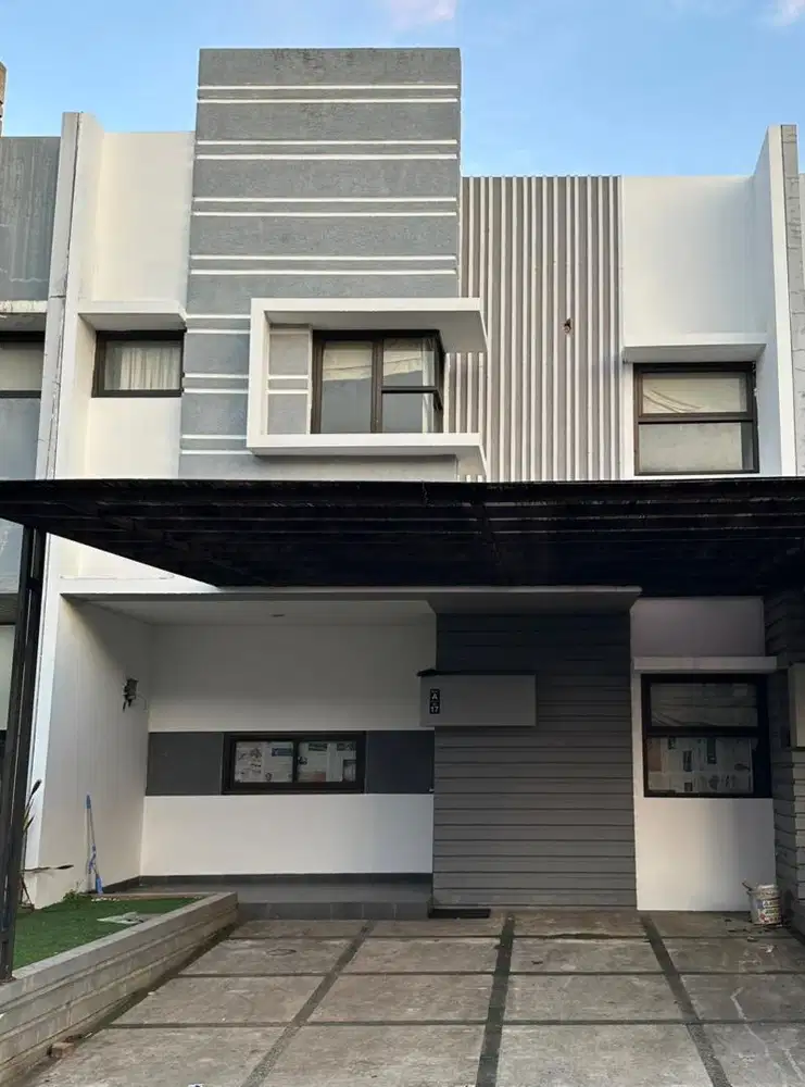 Dijual cepat rumah di Pamulang 8 Residence - Greenwoods