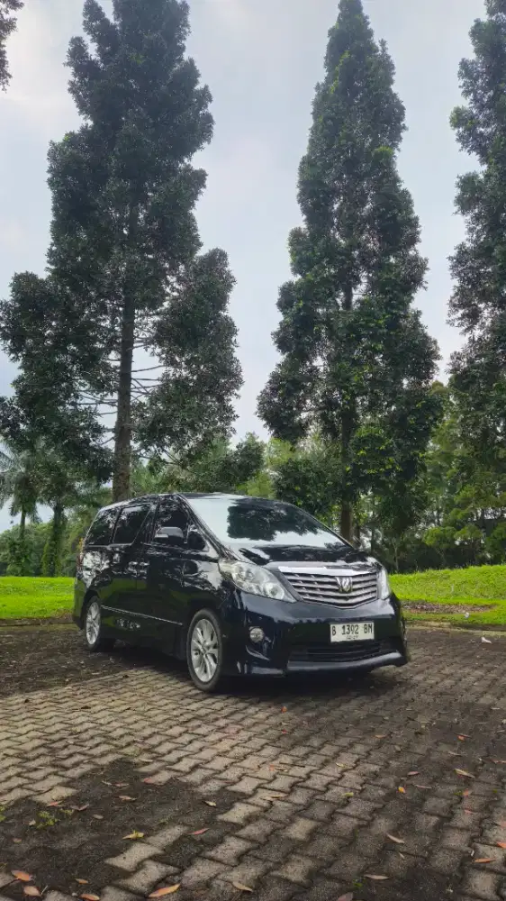 Toyota Alphard 2009 Bensin