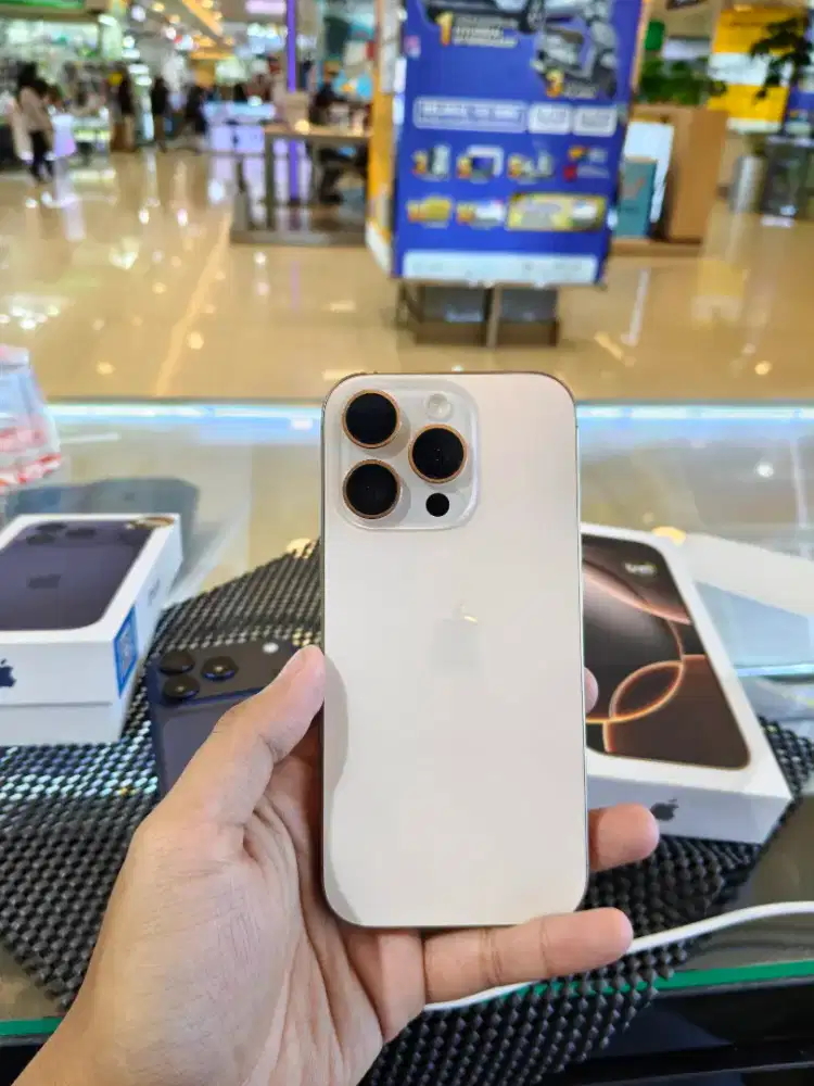 IPhone 16 Pro 256 resmi garansi on agustus