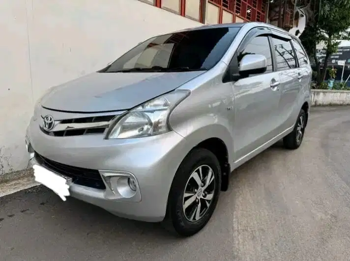 Toyota Avanza 2012 Bensin