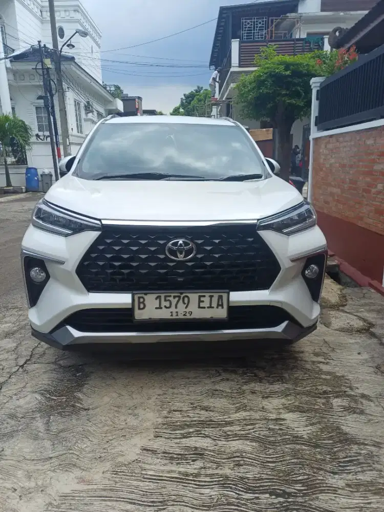 Di jual toyota veloz 2024 automatic