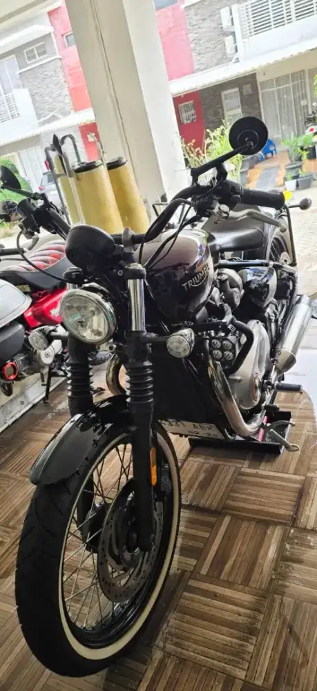 Triumph Bonneville Bobber 1200 THN 2017