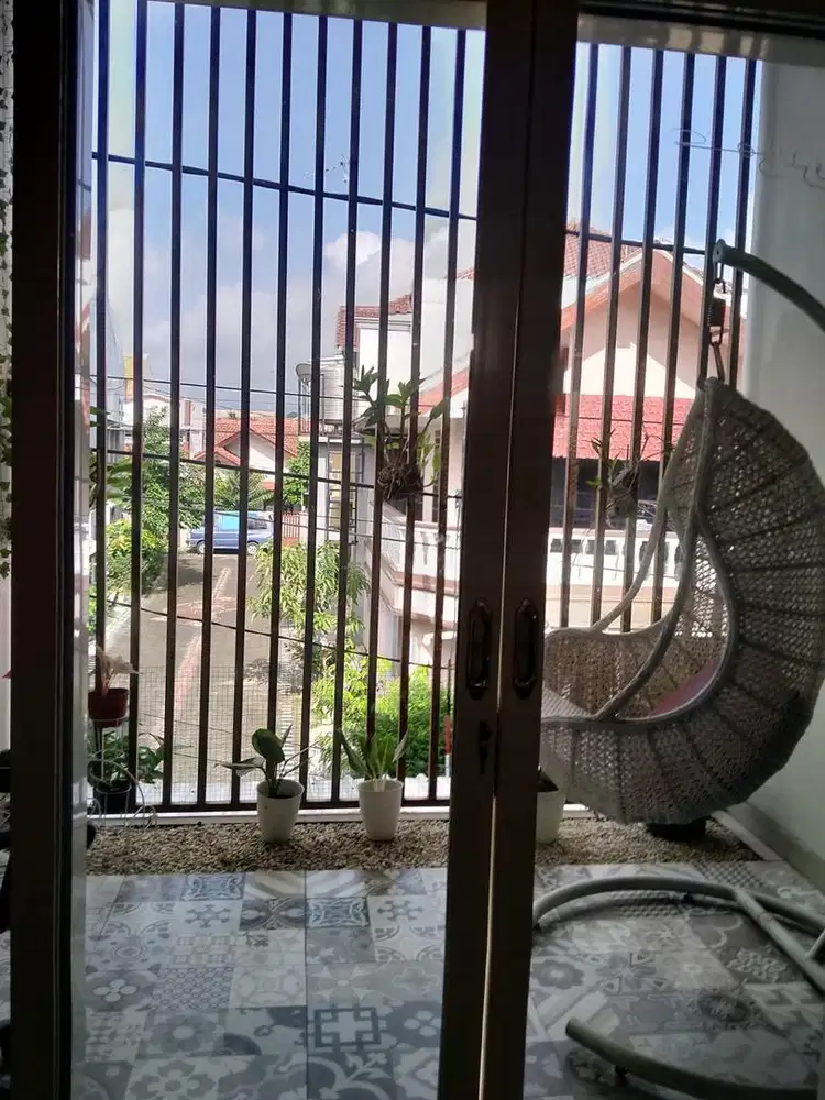 Rumah Tinggal strategis dan kekinian buat pasangan muda