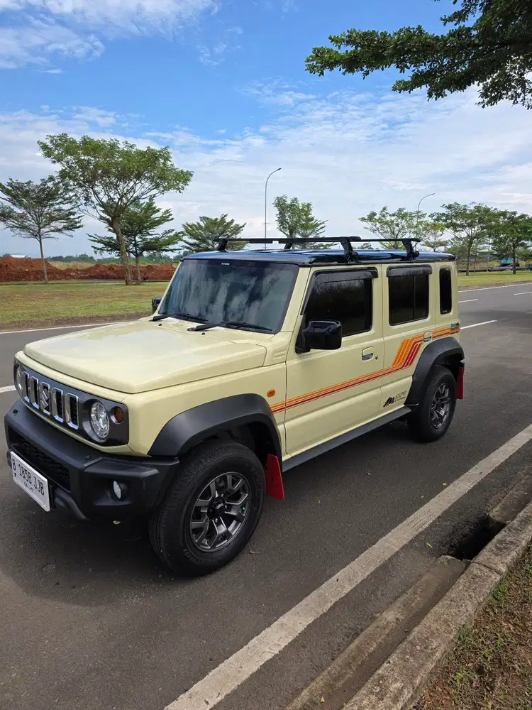 Suzuki Jimny 2024 Bensin