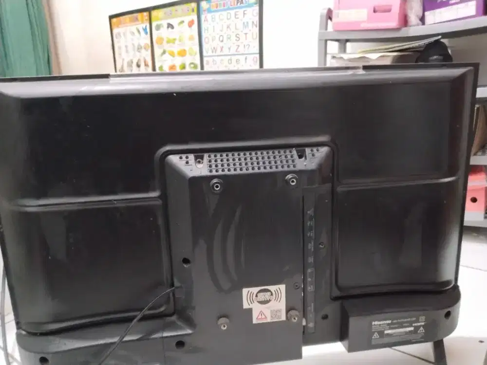TV Hisense 32 Inch RUSAK LCD – Cikarang Barat