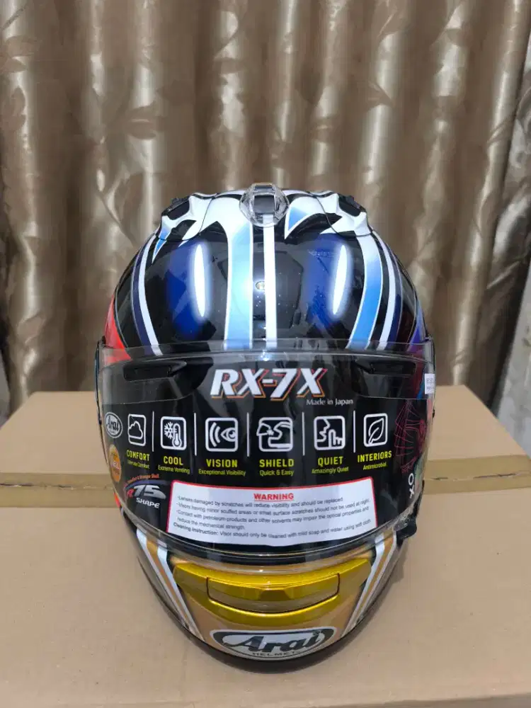Dijual Helm Arai Nakano Shuriken Gold limited edition