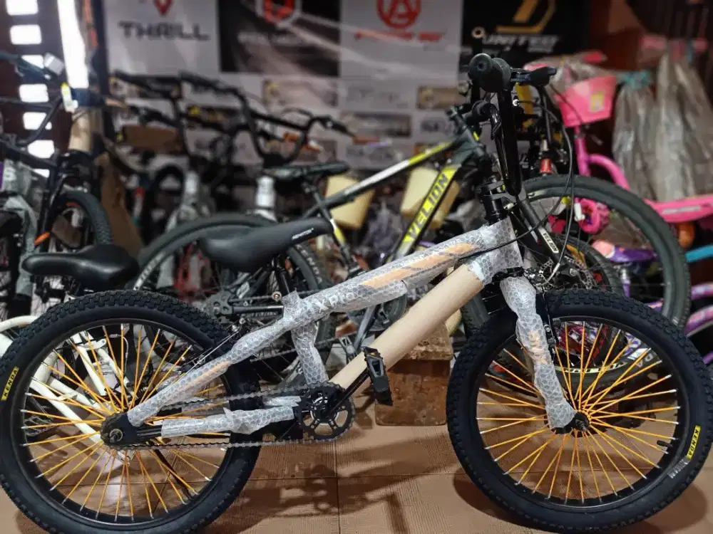 sepedah bmx senator xpro ukuran 20