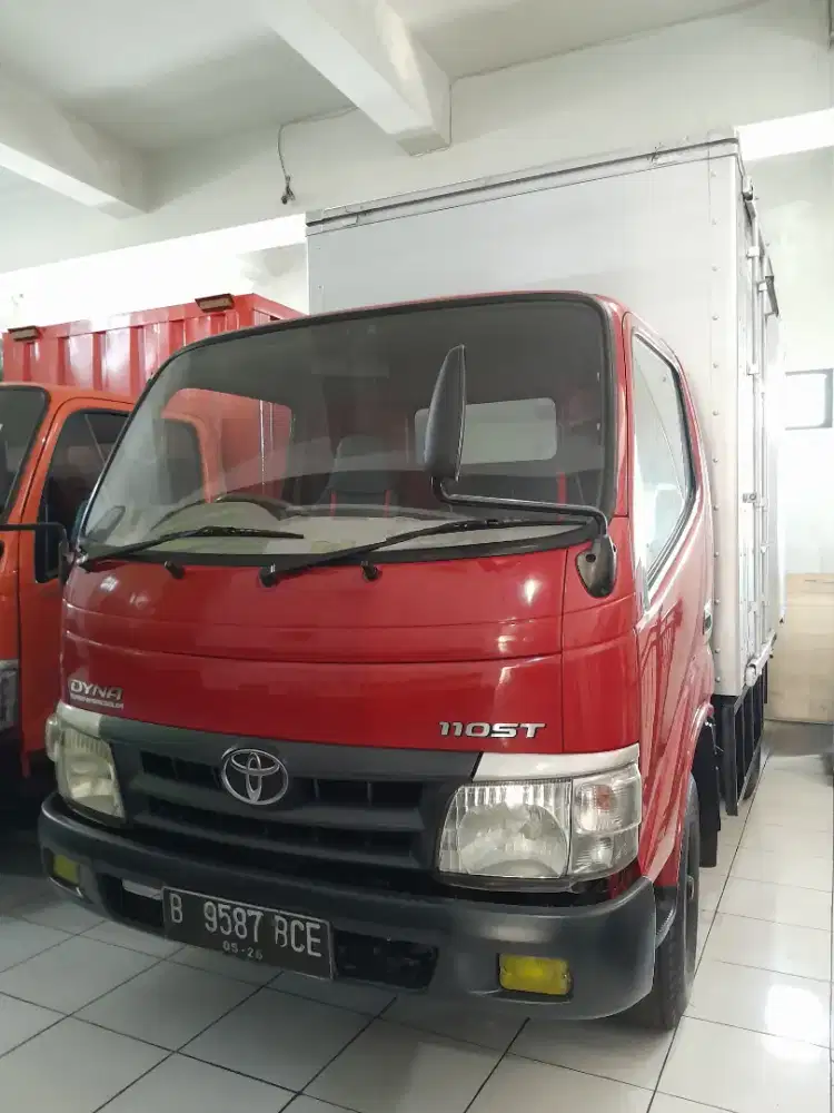 Toyota Dyna Engkel Box