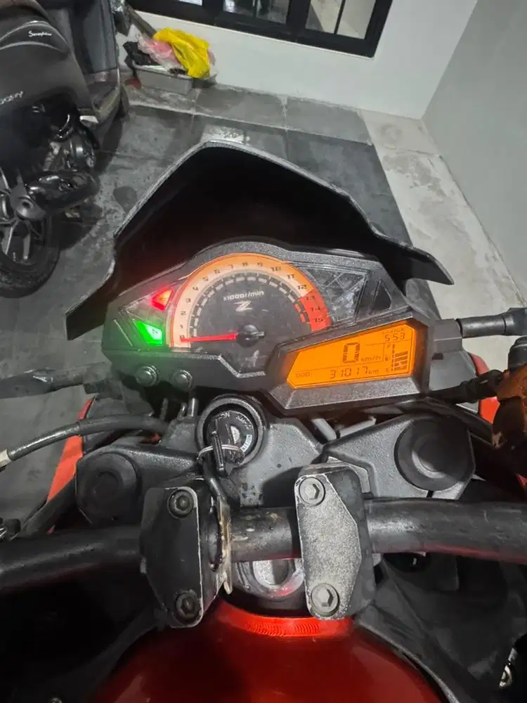 KAWASAKI Z250 FI TAHUN 2017
