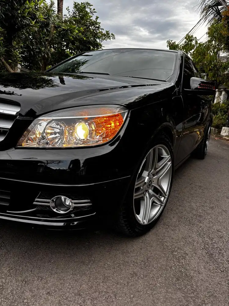 Mercedes-Benz CLA200 2010 Bensin