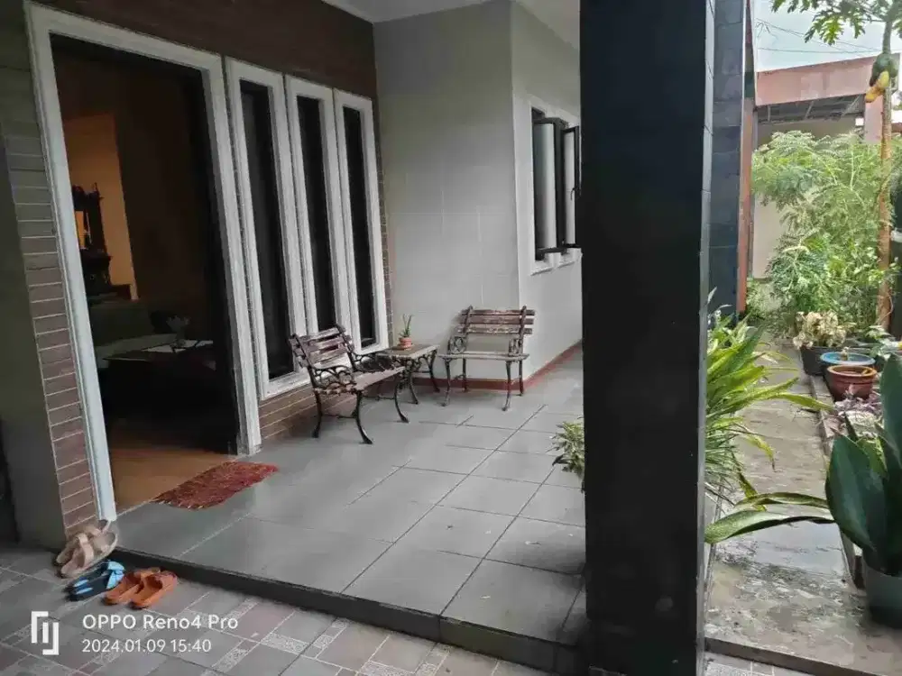 Harga Cengli, Jual Rumah Second Siap Huni di area Pondok Mutiara, Sidoarjo