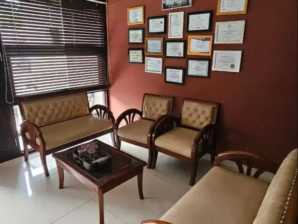 Dijual Rumah Setraduta Cemara