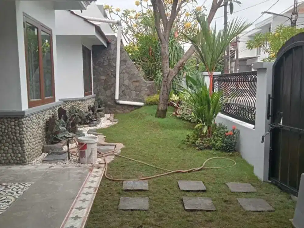 Jual Rumah Second Terawat di Perumahan area Baruk, Surabaya