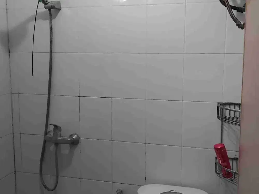 Disewakan unit Studio Furnished Apartemen Gunawangsa Manyar, Surabaya