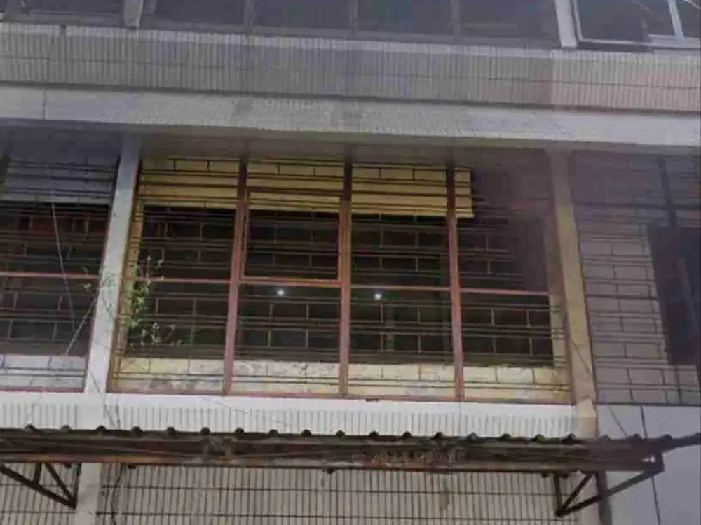 Disewakan Ruko di area komplek Pertokoan Gemblongan, Surabaya