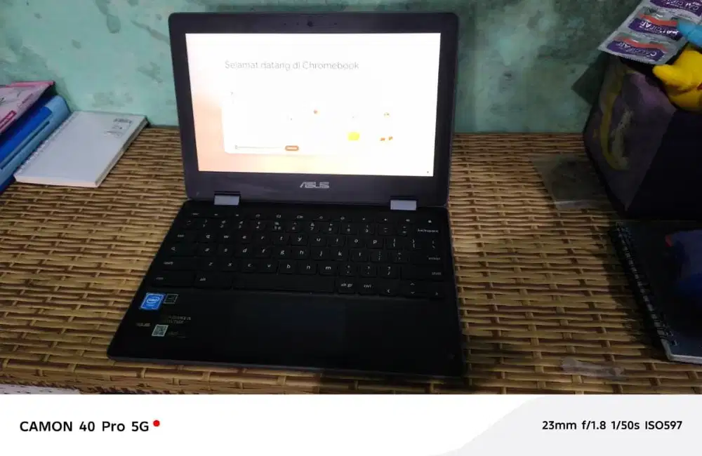 ASUS Chromebook Flip C214MA Touchscreen (N4020/4GB/32GB) - Baterai 85%
