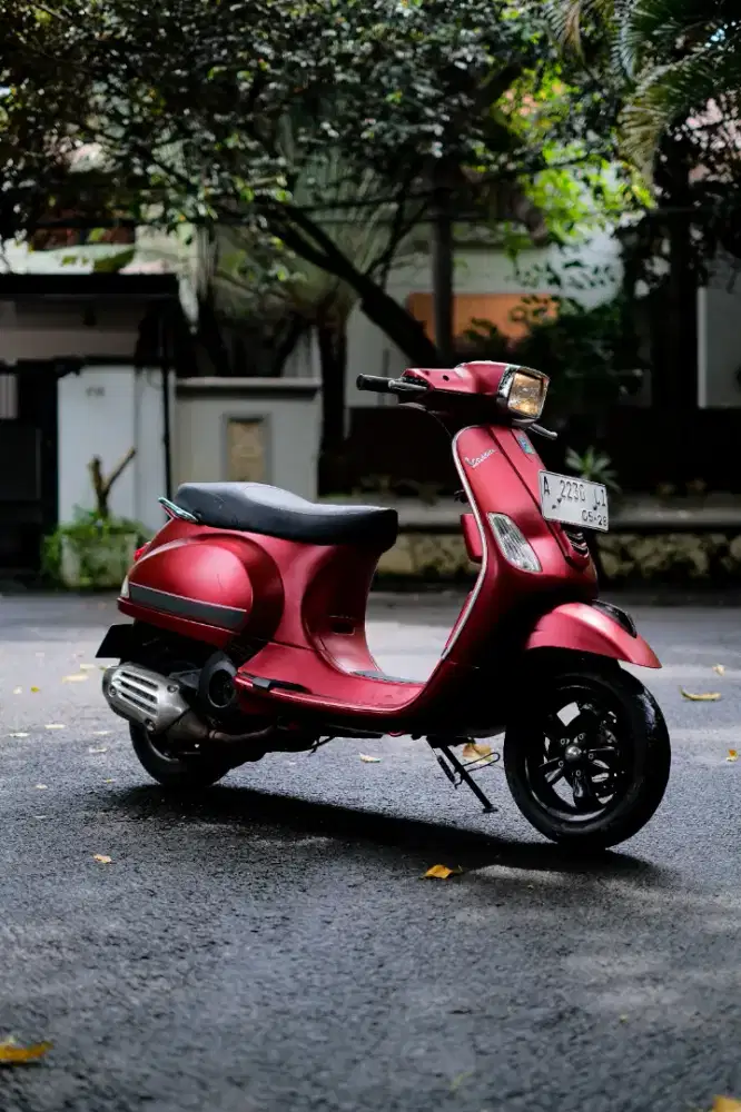 PIAGGIO VESPA S 125 IGET 2018 TERMURAH BISA KREDIT