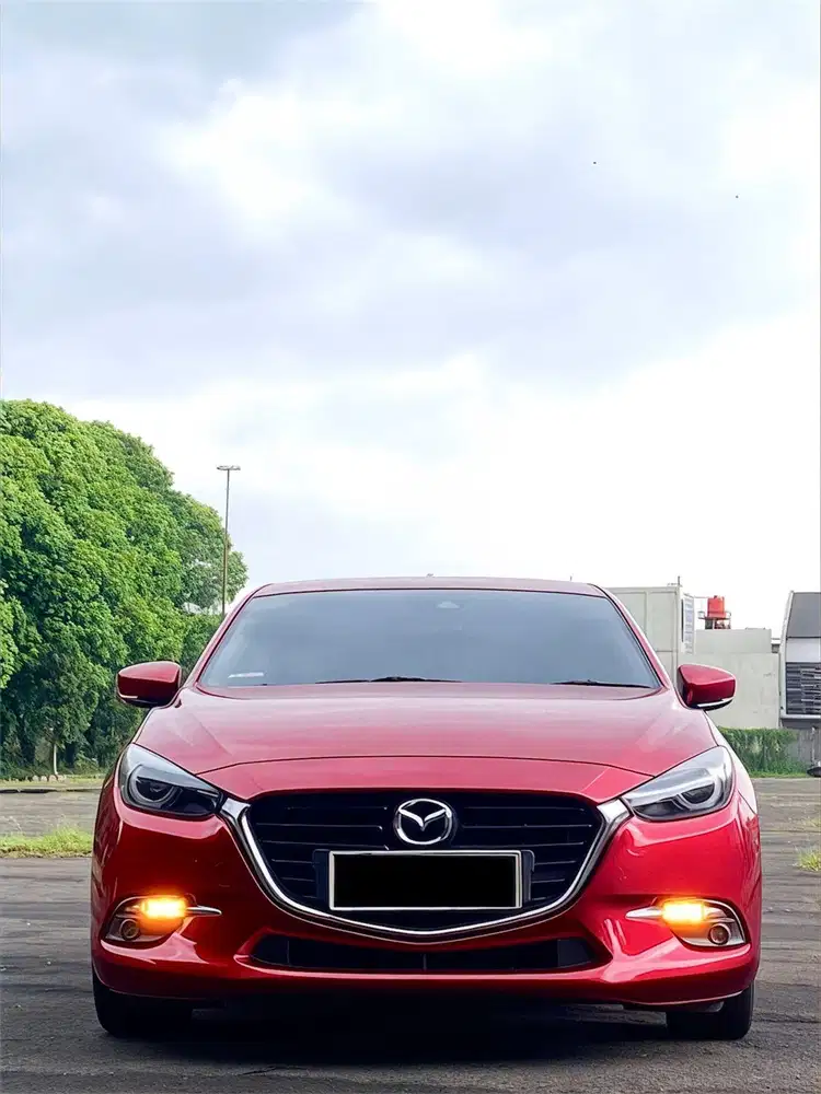 Antik low Km Mazda 3 Hb 2017