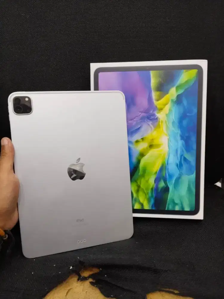 iPad Pro 11 Gen 2 128gb Fullset Ori, Mulus, Nominus, wifi inter