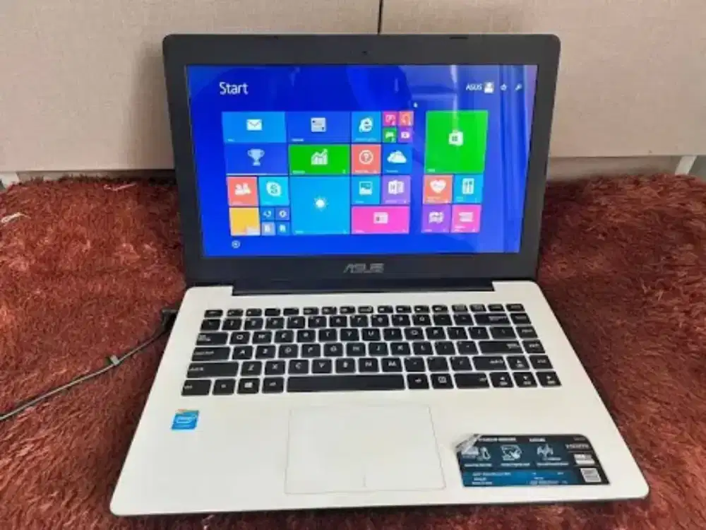 Laptop PC Asus Acer Lenovo Advan