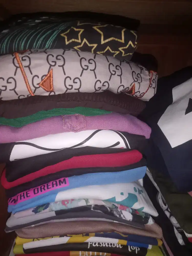 Pakaian Bekas Terasa Baru