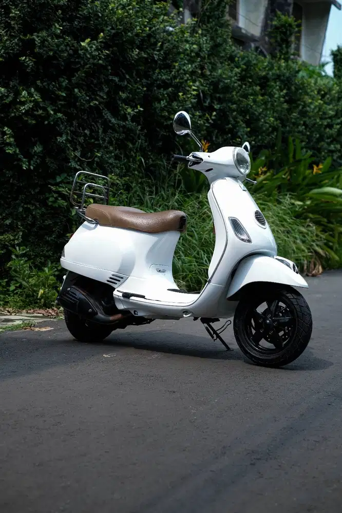 JUAL VESPA MATIC BEKAS/SECOND LX 150 2VIE 2011 MURAH BERGARANSI