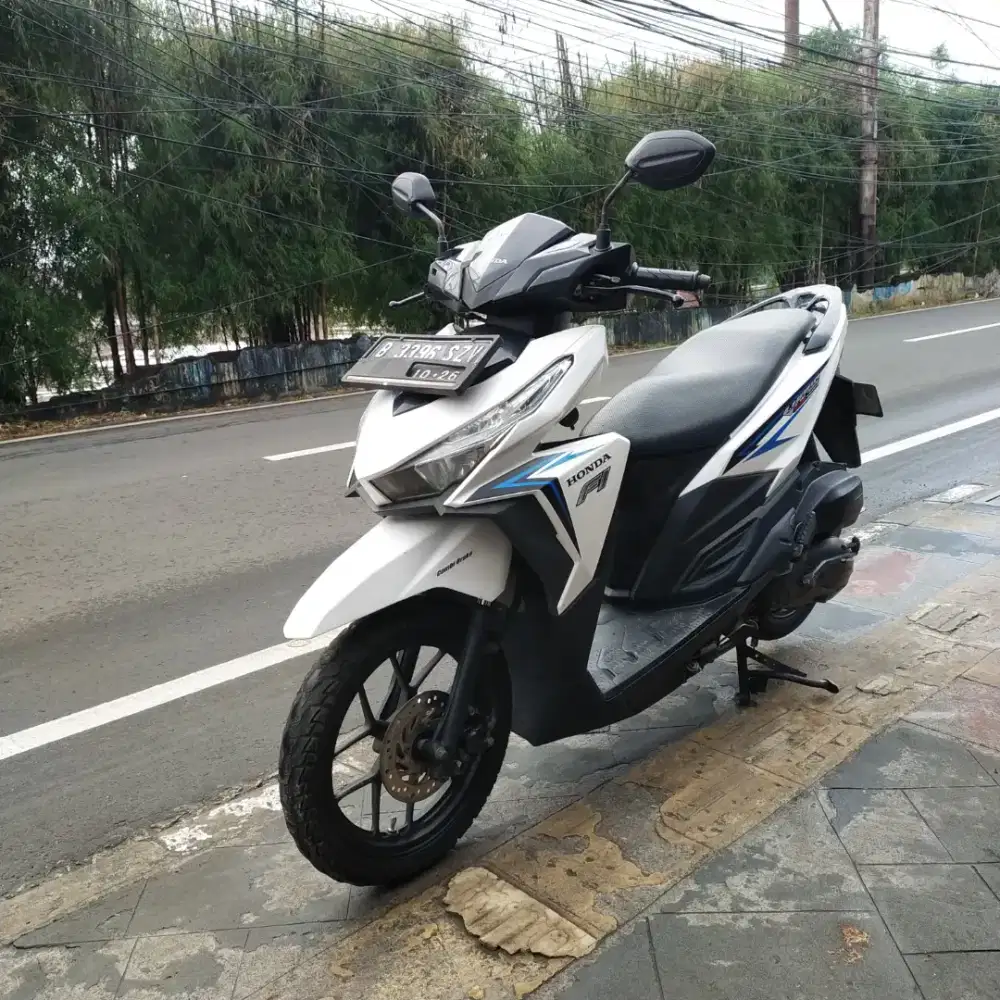 Honda Vario 125 OLD 2016 Mesin Aluss Lengkap Bagus