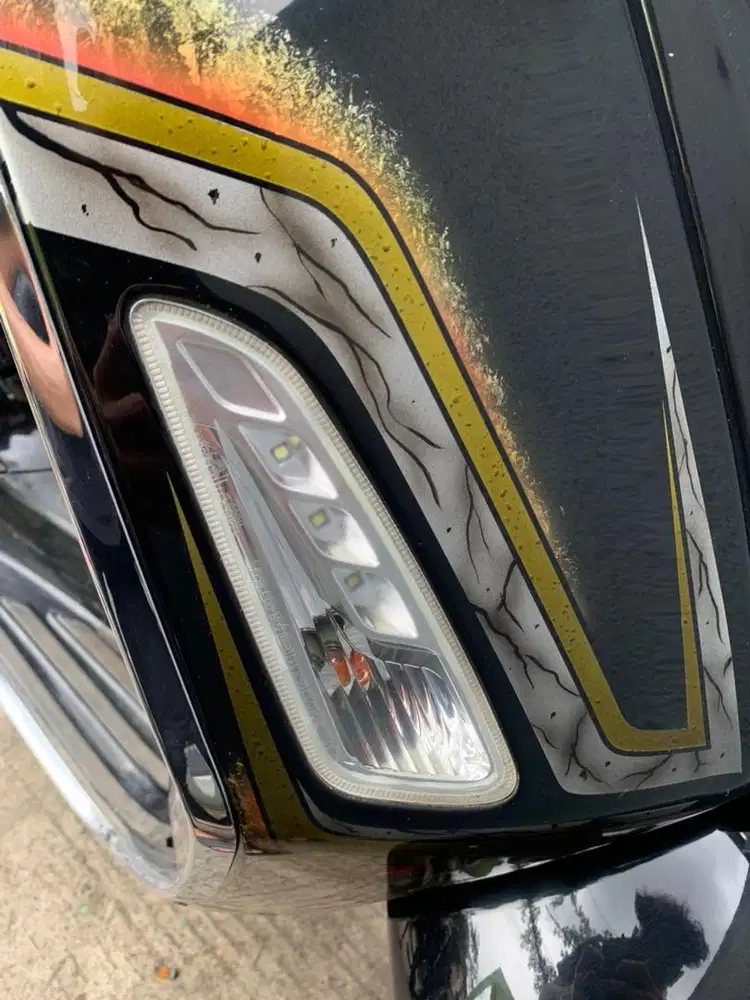 Lampu sein piaggio sprint primavera 2022