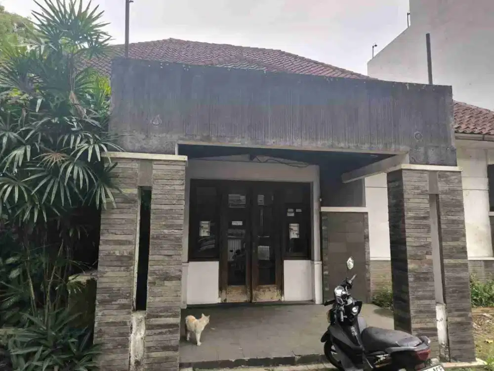 Rumah Usaha di Bengawan Sayap Riau Bandung