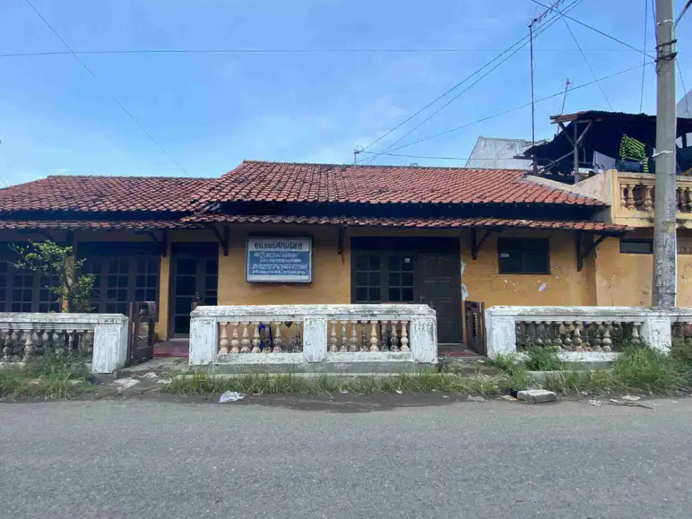 BREBES LIMBANGAN WETAN RUMAH STRATEGIS 
DEPAN JALAN SEWA MURAH