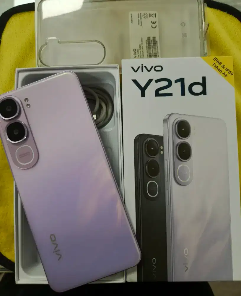Vivo Y21d ram 6/256 lecet pemakaian dan masih garansi