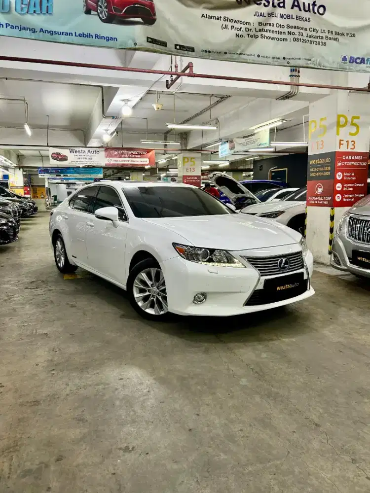 KM 58rb Hybrid Lexus ES 300H ATPM 2014 Antik ES300H 2015