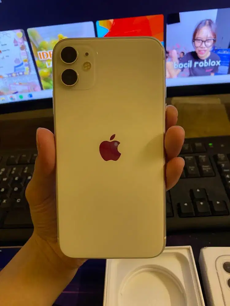 iphone 11 64GB inter wifi only