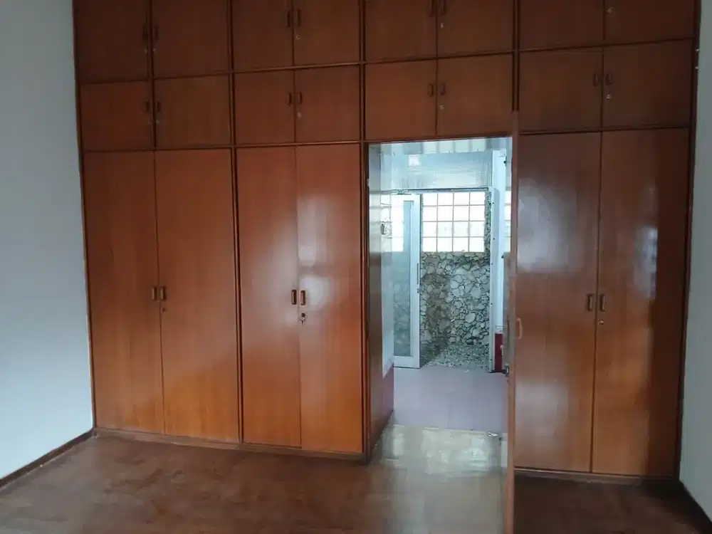 DIJUAL CEPAT RUMAH LUAS SIAP HUNI SAYAP RIAU (LOKASI EMAS)