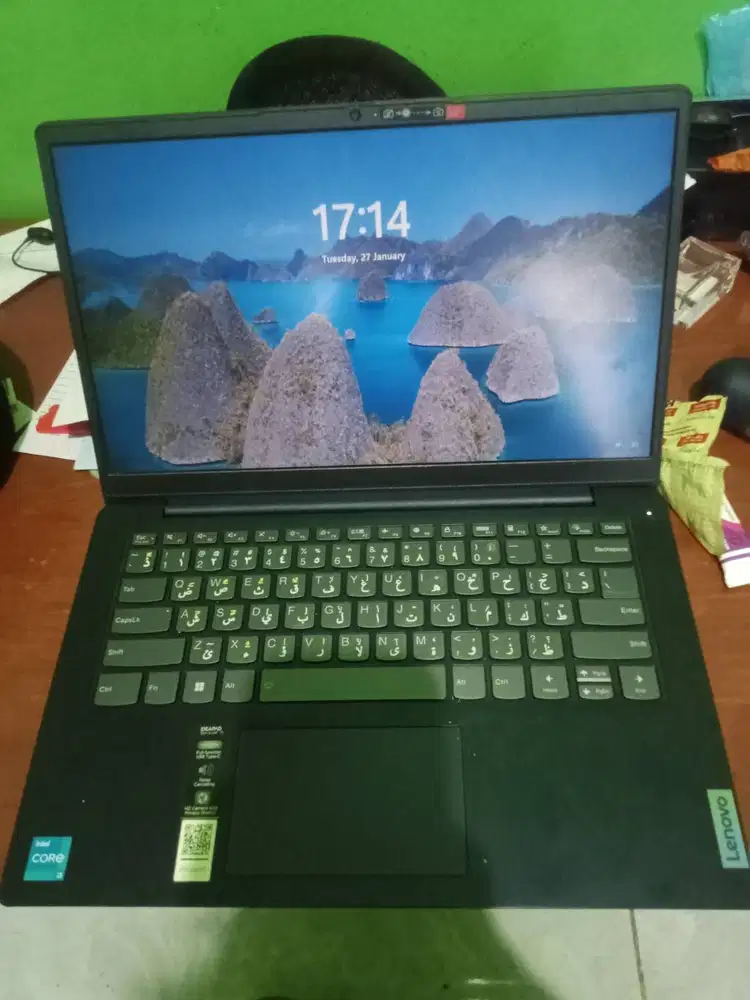 Ideapad slim3 141AU7