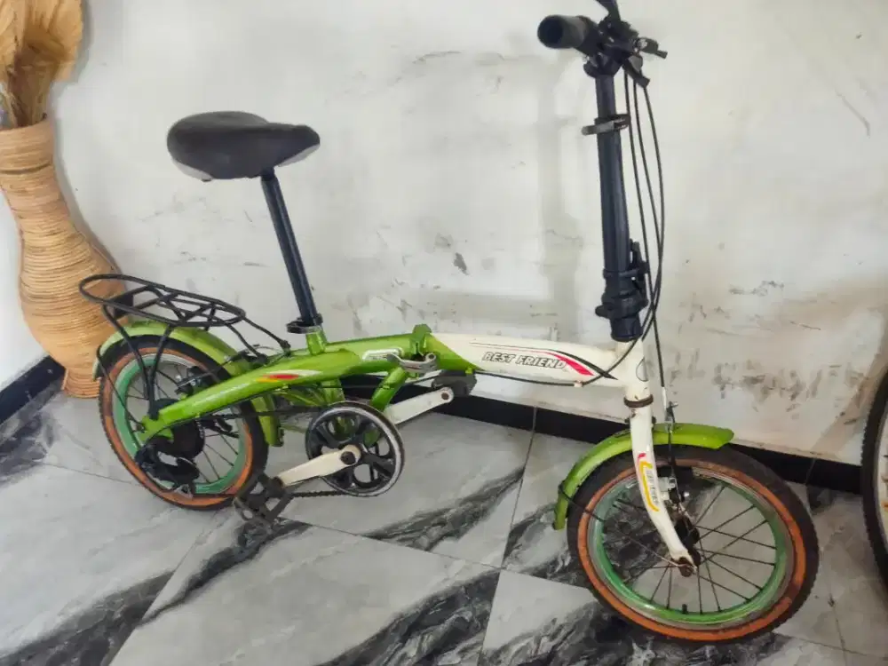 Sepeda lipat anak uk16