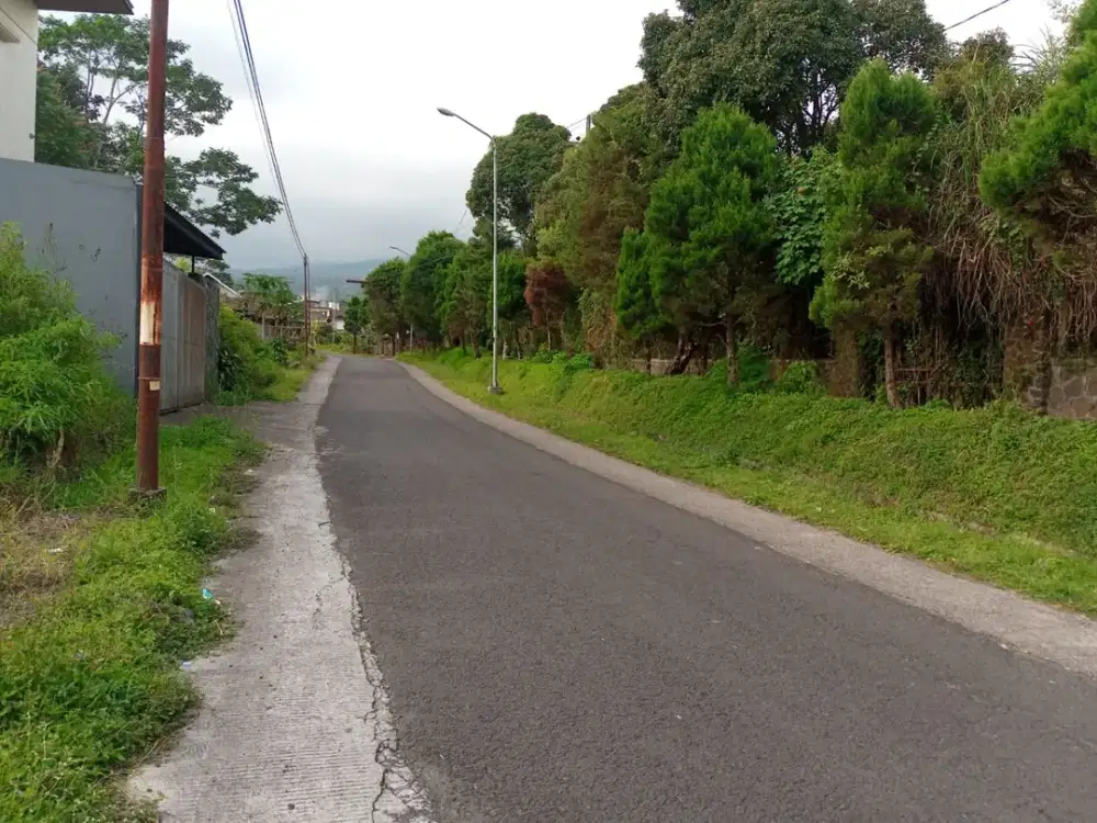 Tanah dijual di punten sumbergondo bumiaji Batu Lt206 poros jalan view pegunungan