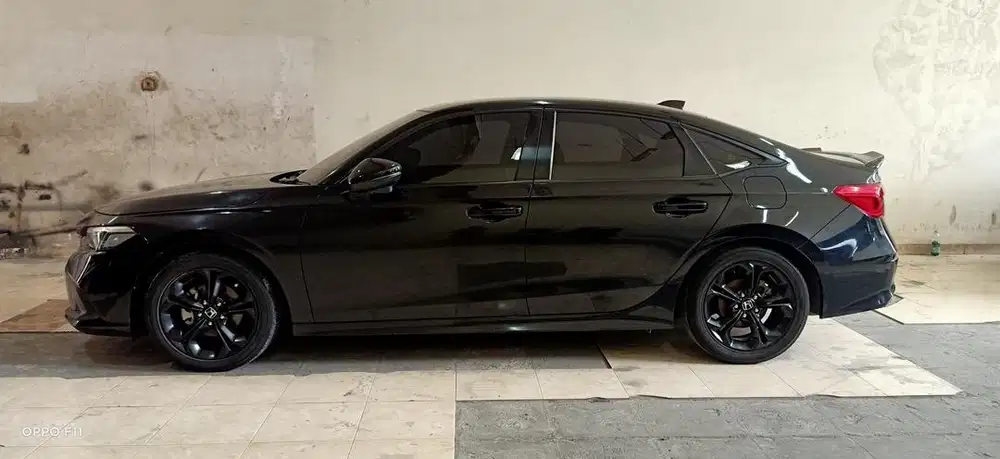 Honda CIVIC 1.5 RS Matic 2022 Hitam  Tgn 1 KM 40rb Record