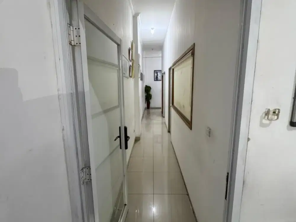 Dijual Cepat Ruko Crown, Green Lake City, Strategis